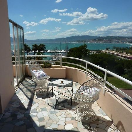 Nice Flat With Terrace On The Croisette Cannes Bagian luar foto