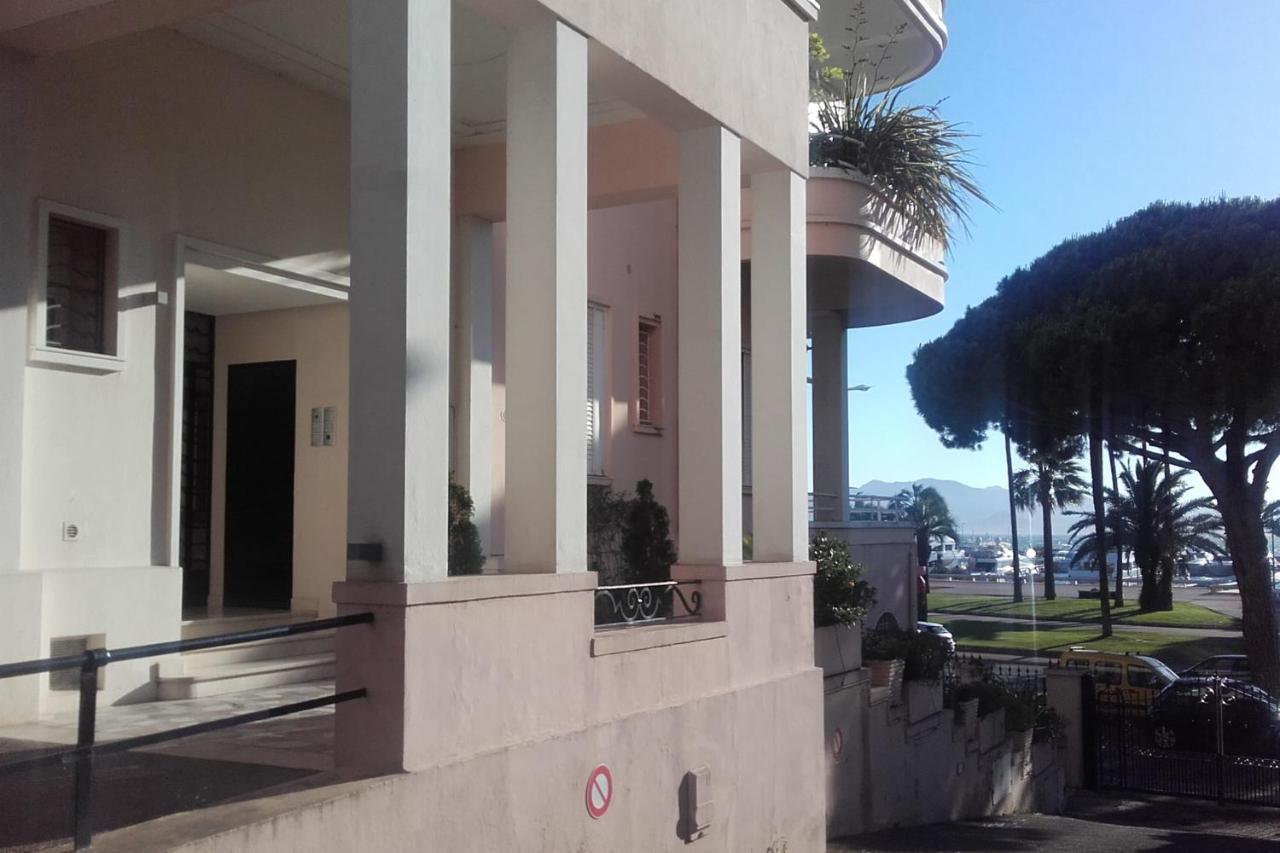 Nice Flat With Terrace On The Croisette Cannes Bagian luar foto